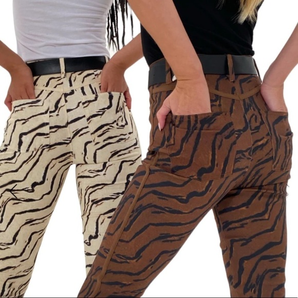 We Wore What Tiger Piped Stiletto Split Hem Iconic Denim Jeans - Picture 5 of 16